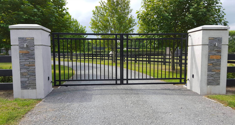 Electric Driveway Gate Installation in Norwalk